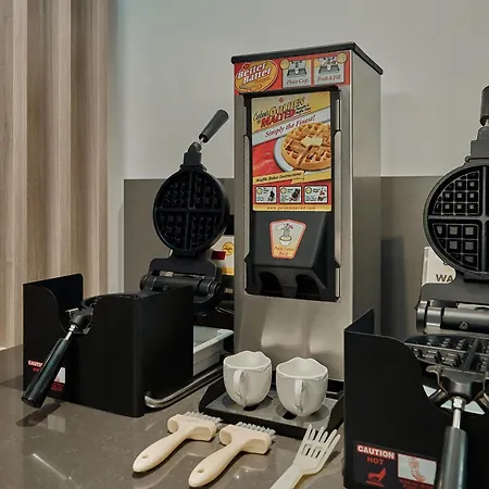 Hampton By Hilton Messe 3*