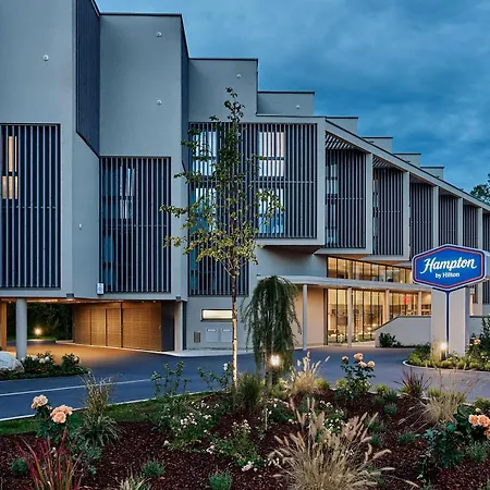 فندق Hampton By Hilton Messe 3*