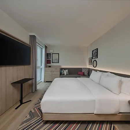 Hampton By Hilton Messe 3* سالزبورغ