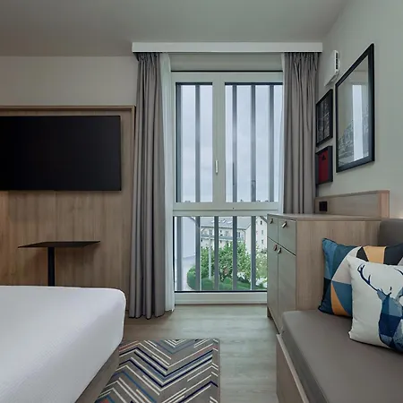 Hampton By Hilton Messe